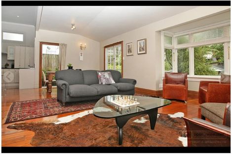 Photo of property in 34 Porritt Avenue, Mount Victoria, Wellington, 6011