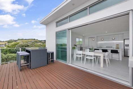 Photo of property in 72 Waikite Road, Welcome Bay, Tauranga, 3112