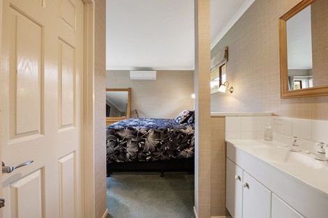 Photo of property in 6 Bronte Place, Leamington, Cambridge, 3432