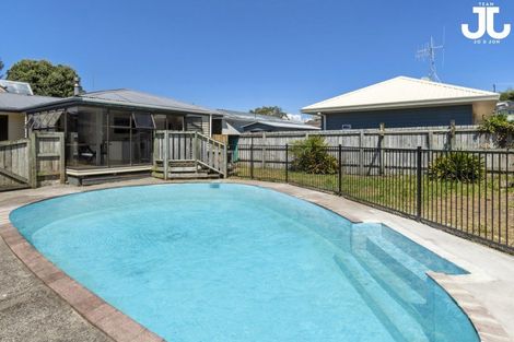 Photo of property in 6a Queen Road, Bellevue, Tauranga, 3110