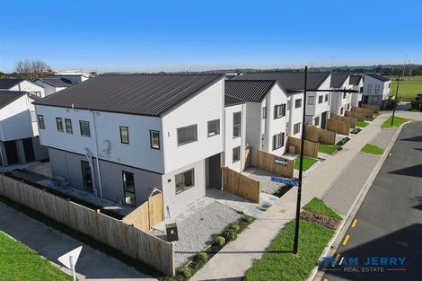 Photo of property in 51 Kairakau Street, Papakura, 2110