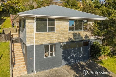 Photo of property in 110 Holborn Drive, Stokes Valley, Lower Hutt, 5019