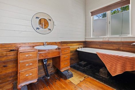 Photo of property in 16 Cranley Street, Dargaville, 0310