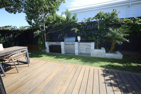 Photo of property in 5 Tui Street, Mount Maunganui, 3116