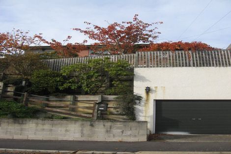 Photo of property in 128 Signal Hill Road, Opoho, Dunedin, 9010