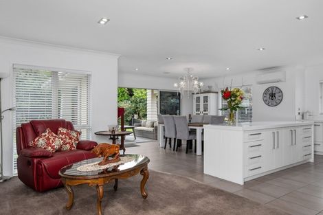 Photo of property in 17 Merriman Place, Pyes Pa, Tauranga, 3112