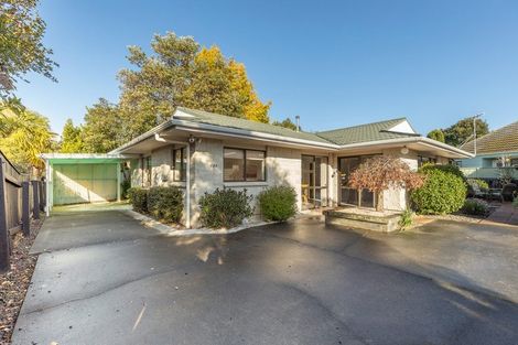 Photo of property in 18a Pahiatua Street, Hokowhitu, Palmerston North, 4410