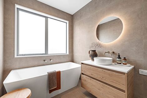 Photo of property in 17 Bradshaw Terrace, Riccarton, Christchurch, 8011