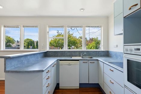 Photo of property in 48 Fraser Crescent, Elderslea, Upper Hutt, 5018