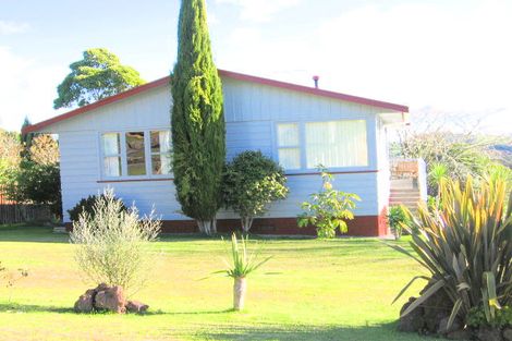 Photo of property in 36 Yorke Road, Haruru, 0204