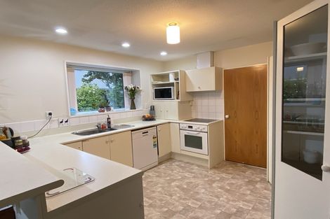 Photo of property in 2/97a Grimseys Road, Redwood, Christchurch, 8051