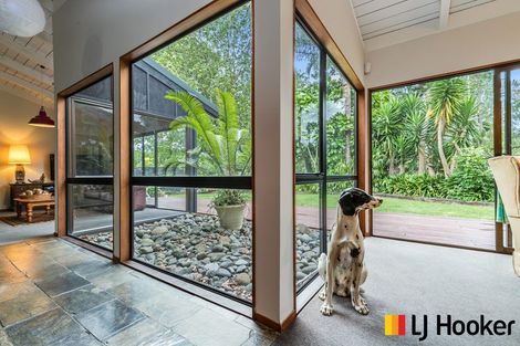 Photo of property in 27 Carnoustie Drive, Wattle Downs, Auckland, 2103