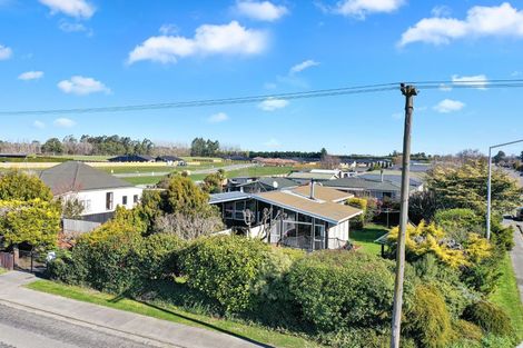 Photo of property in 2 Grahams Road, Tinwald, Ashburton, 7700
