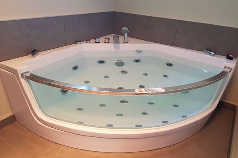 Photo of property in 33 Edith Collier Drive, Otamatea, Whanganui, 4500