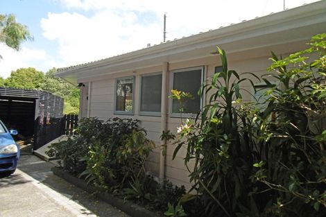 Photo of property in 2/65 Alexander Avenue, Torbay, Auckland, 0630