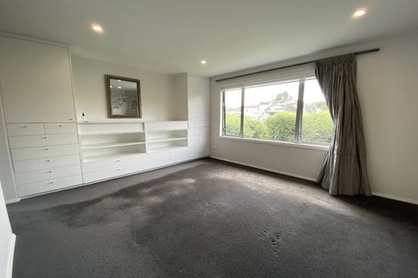 Photo of property in 8 Lochiel Road, Khandallah, Wellington, 6035