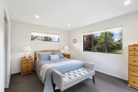 Photo of property in 20 Strowan Road, Strowan, Christchurch, 8052