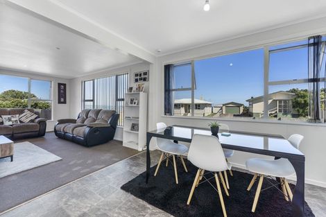 Photo of property in 55 Marama Crescent, Spotswood, New Plymouth, 4310