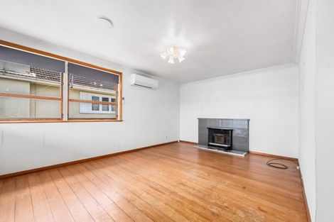 Photo of property in 28 Henry Street, Ebdentown, Upper Hutt, 5018