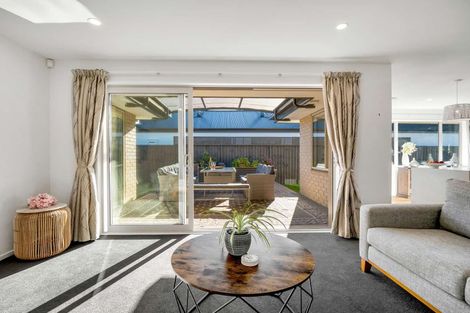 Photo of property in 8 Hoffman Street, Marshland, Christchurch, 8083