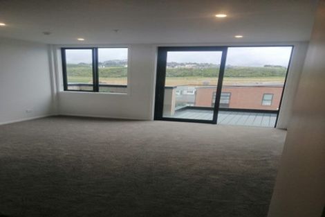 Photo of property in 3/28 Pennant Street, Long Bay, Auckland, 0630