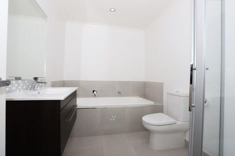 Photo of property in 68 Manuel Road, Silverdale, 0932