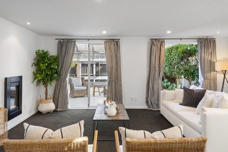 Photo of property in 74 Office Road, Merivale, Christchurch, 8014