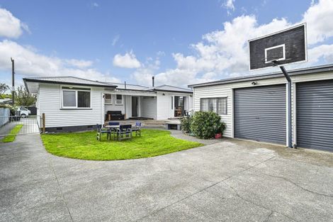 Photo of property in 44 Upham Street, Havelock North, 4130