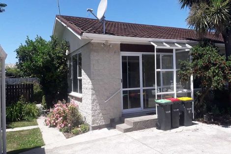 Photo of property in 2/42 Strathfield Avenue, Dallington, Christchurch, 8061