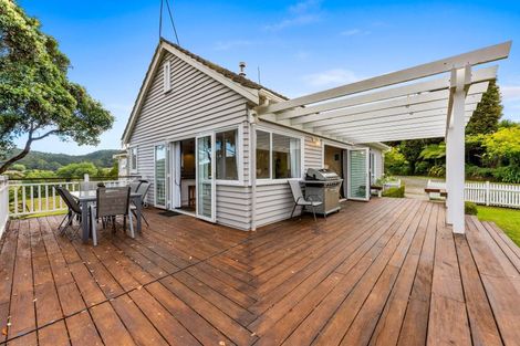 Photo of property in 682 Haruru Road, Kaukapakapa, 0873