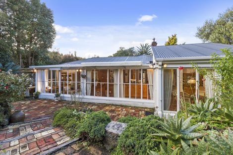 Photo of property in 773 South Titirangi Road, Titirangi, Auckland, 0604