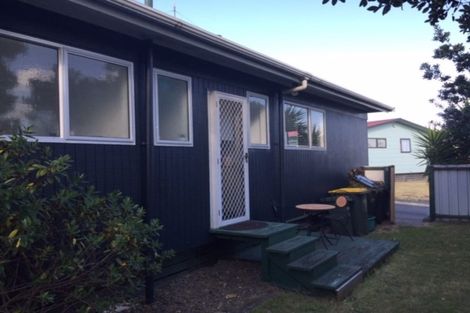 Photo of property in 12 Alpha Avenue, Coastlands, Whakatane, 3120