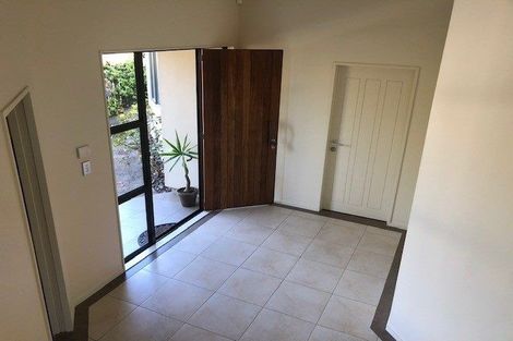 Photo of property in 90a Braemar Road, Castor Bay, Auckland, 0620