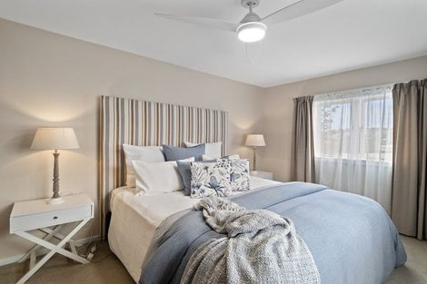 Photo of property in 2/531 Beach Road, Murrays Bay, Auckland, 0630