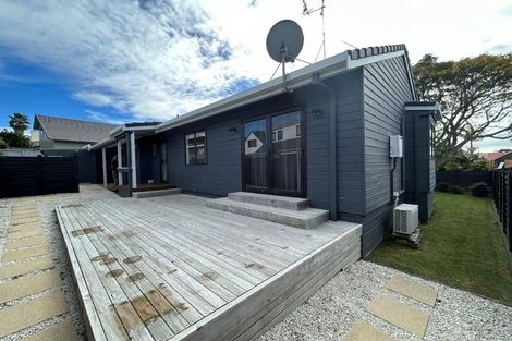 Photo of property in 42a Bayfair Drive, Mount Maunganui, 3116