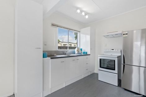 Photo of property in 3 Ross Avenue, Papatoetoe, Auckland, 2025