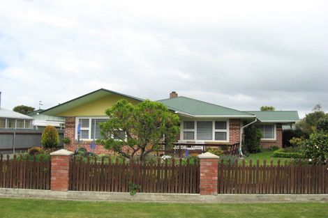 Photo of property in 13 Adderley Terrace, Kaiapoi, 7630