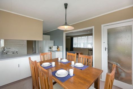 Photo of property in 45 Cumberland Street, Merrilands, New Plymouth, 4312