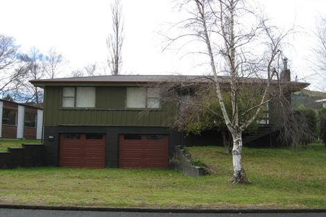 Photo of property in 61 Marina Terrace, Kinloch, Taupo, 3377