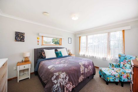 Photo of property in 30 Aberdeen Avenue, Takaro, Palmerston North, 4412