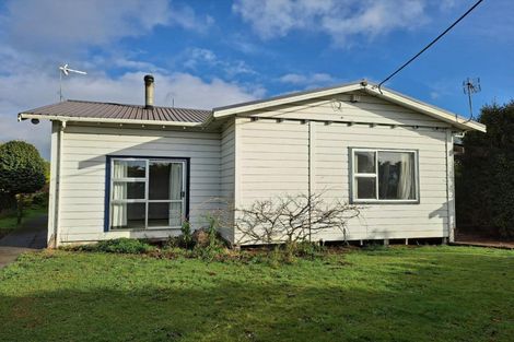 Photo of property in 331 Waihi Road, Hawera, 4673