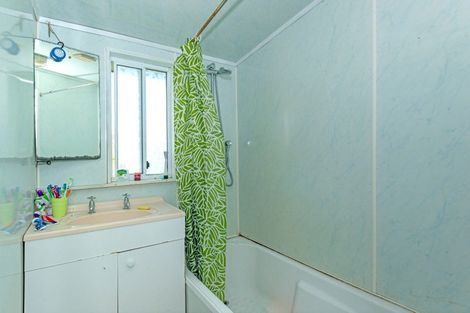 Photo of property in 63 Wharf Road, Hicks Bay, Tikitiki, 4087