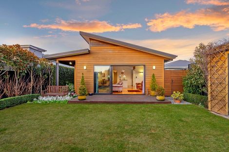 Photo of property in 11 Simeon Street, Spreydon, Christchurch, 8024
