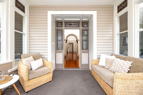 Photo of property in 2/96 Kerrs Road, Avonside, Christchurch, 8061