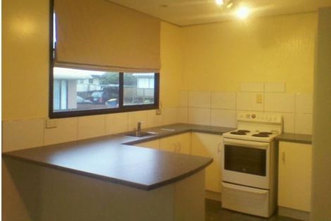 Photo of property in 2/28 Posa Avenue, Henderson, Auckland, 0612