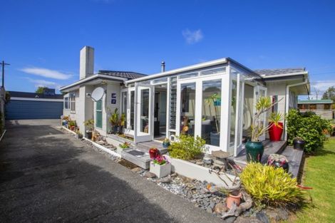 Photo of property in 26 Point Wells Road, Point Wells, Warkworth, 0986