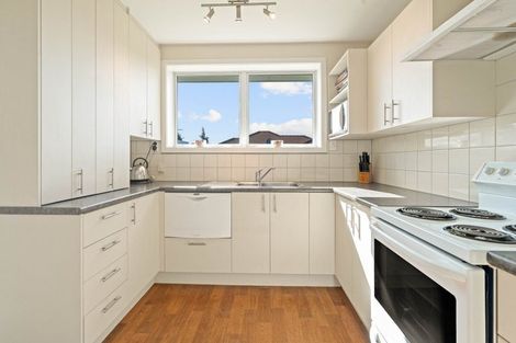 Photo of property in 24 Fern Drive, Halswell, Christchurch, 8025