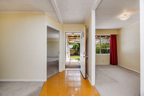 Photo of property in 2/25 Pulman Place, Clover Park, Auckland, 2019