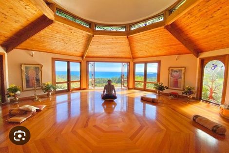 Photo of property in 126 Lone Kauri Road, Karekare, Auckland, 0772