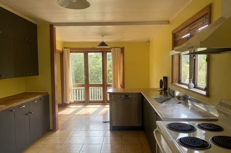 Photo of property in 86 Curtis Street, Northland, Wellington, 6012